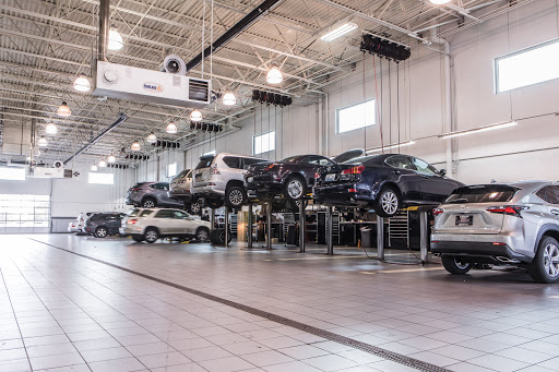 Lexus Dealer «Lexus of Louisville», reviews and photos, 2400 Blankenbaker Pkwy, Louisville, KY 40299, USA