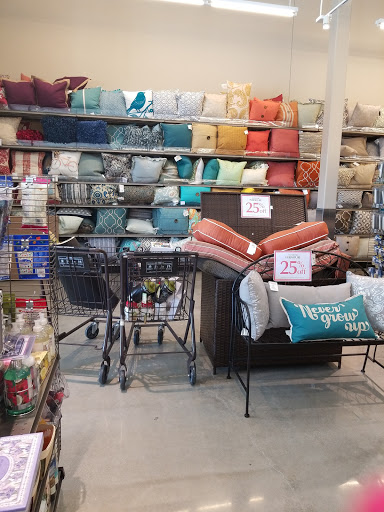 Home Goods Store «Tuesday Morning», reviews and photos, 844 Ritchie Hwy, Severna Park, MD 21146, USA