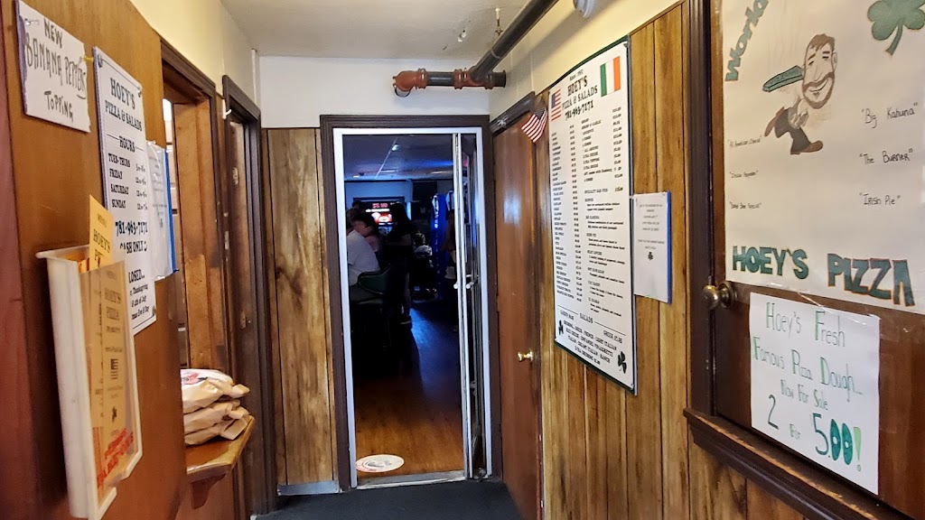 Hoey's Pizza 02368