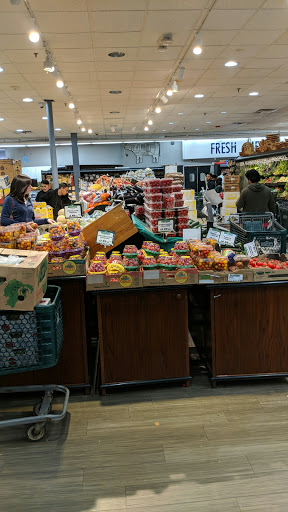 Grocery Store «Gourmet Glatt Kosher Meat Market», reviews and photos, 137 Spruce St, Cedarhurst, NY 11516, USA