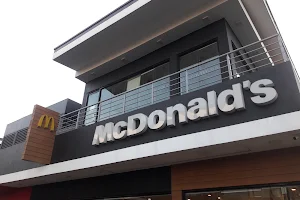 McDonald's Crossroads Tandang Sora image