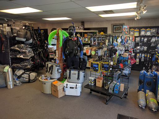Dive Shop «Lancaster Scuba Center», reviews and photos, 201 Greenfield Rd, Lancaster, PA 17601, USA