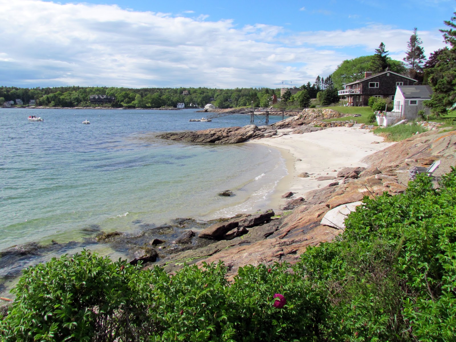 Pemaquid beach 🏖️ New Harbor, Maine, United States detailed features