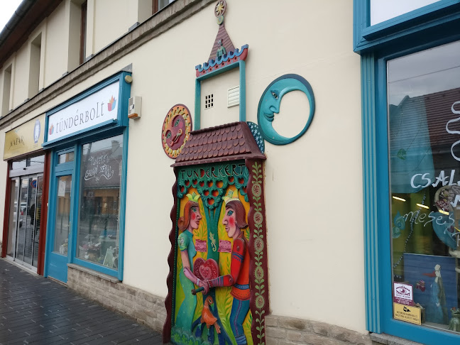 Tündérkert közösségi tér és kávézó - Budapest