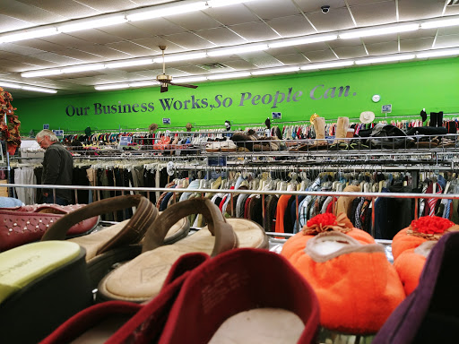 Thrift Store «Goodwill», reviews and photos