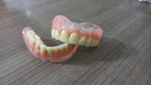 laboratório prótese dentaria willian Andrade