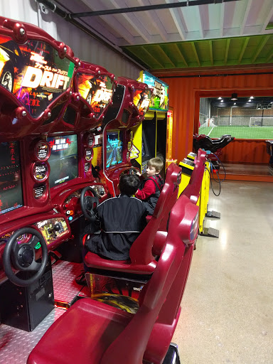 Gym «Lifezone 360 Sports Complex», reviews and photos, 999 W Main St, West Dundee, IL 60118, USA