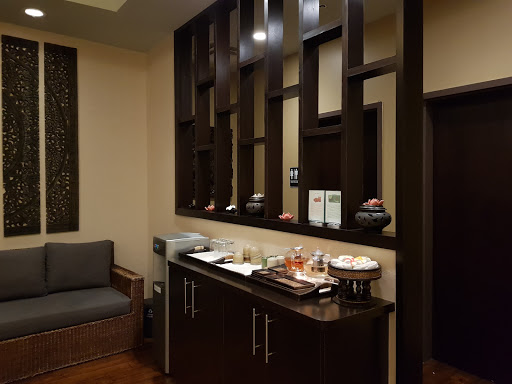 Massage Therapist «Origins Thai Spa», reviews and photos, 925 N Garfield St E, Arlington, VA 22201, USA