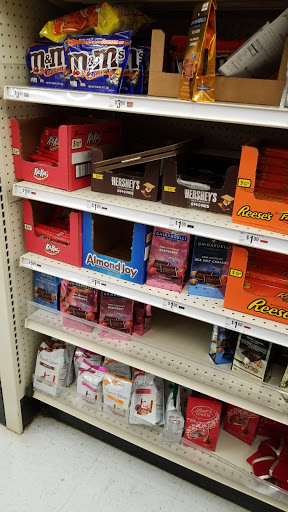 Discount Store «Big Lots», reviews and photos, 5901 Stevenson Ave, Alexandria, VA 22304, USA