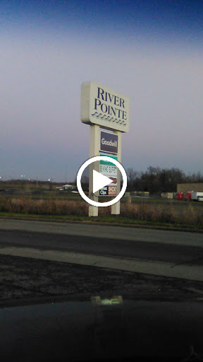 Shopping Mall «River Pointe Mall», reviews and photos, 401 E Clifty Dr, Madison, IN 47250, USA