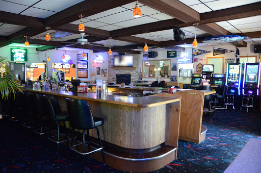 American Restaurant «Country Lanes, Franklin, WI», reviews and photos, 11231 W Forest Home Ave, Franklin, WI 53132, USA