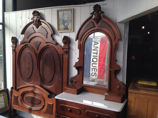 Antique Furniture Store «Every Now & Then Antique Furniture Mall», reviews and photos, 430 W Benson St, Cincinnati, OH 45215, USA
