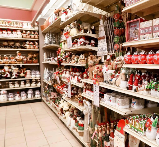 Home Goods Store «Christmas Tree Shops», reviews and photos, 92 Cluff Crossing Rd #11, Salem, NH 03079, USA