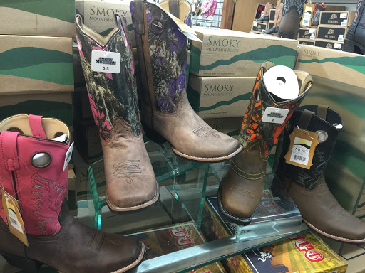 Department Store «Shoe & Boot Depot», reviews and photos, 1401A S Collins St, Plant City, FL 33563, USA