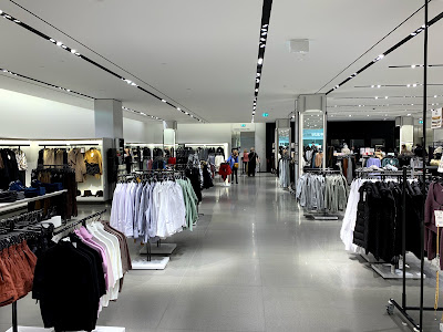 ZARA à Écully
