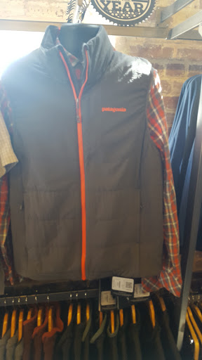 Outdoor Sports Store «Salem Summit Company», reviews and photos, 240 Commercial St NE, Salem, OR 97301, USA