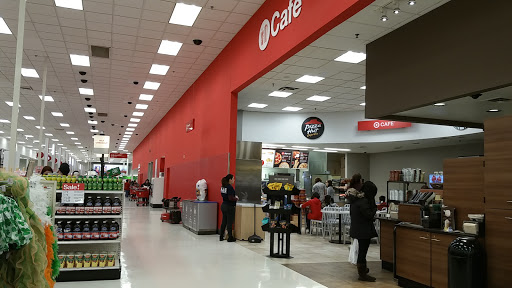 Department Store «Target», reviews and photos, 1 Mystic View Rd, Everett, MA 02149, USA