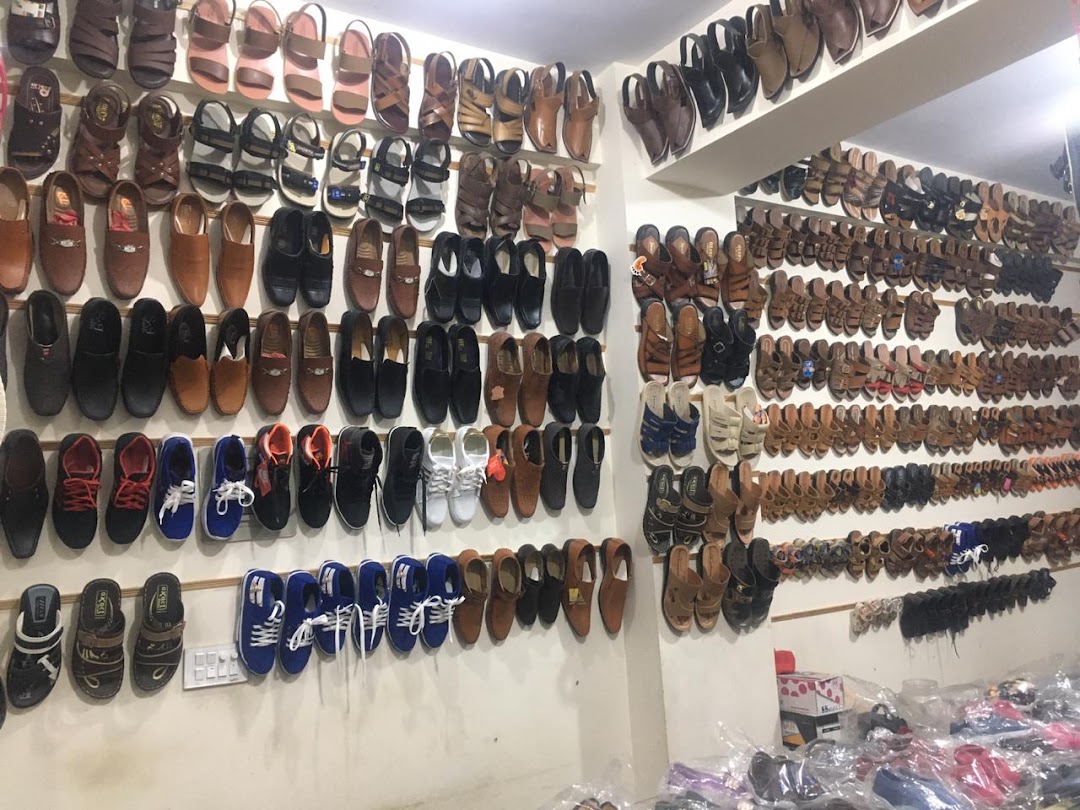 Zahid Khan Shoes Centre