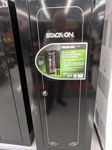 Sporting Goods Store «Academy Sports + Outdoors», reviews and photos, 193 Stonebrook Pl, Jackson, TN 38305, USA