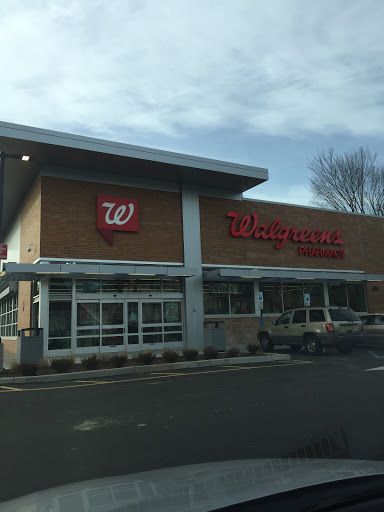 Walgreens, 36 Hillside Ave, Hillside, NJ 07205, USA, 