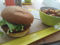 Hamburger du Restaurant végétalien Furahaa - Vegan | SMS ONLY à Paris - n°7