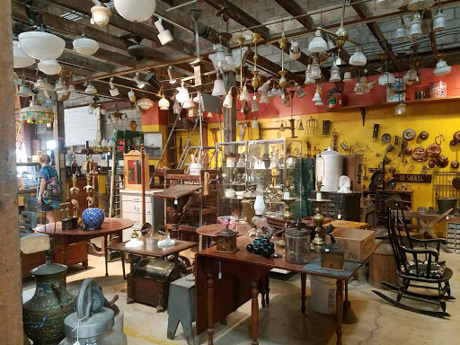 Architectural Salvage Store «Community Forklift», reviews and photos, 4671 Tanglewood Dr, Hyattsville, MD 20781, USA