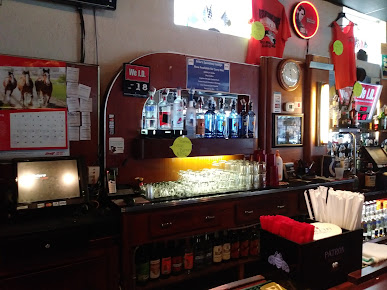 Mike's Speedway Lounge