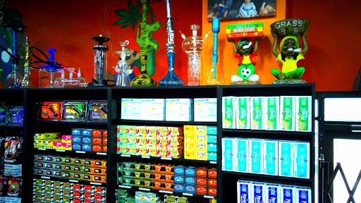 Vaporizer Store «Wildtree Smoke Shop», reviews and photos, 47056 Dequindre Rd, Shelby Charter Township, MI 48317, USA