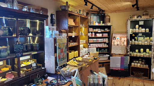 Gift Shop «Hogback Mountain Gift Shop», reviews and photos, 7627 VT-9, Marlboro, VT 05363, USA
