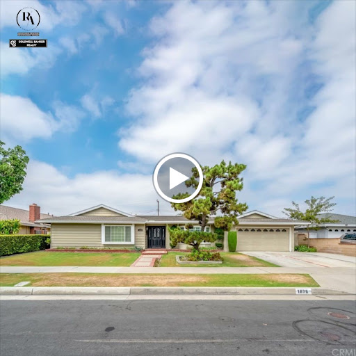 Radcliffe & Associates Real Estate Team image