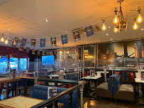 Atmosphère du Restaurant français Taverne La Place Affligem à Toulon - n°19
