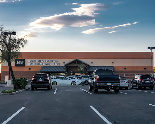 Camping Store «REI», reviews and photos, 12634 N Paradise Village Pkwy W, Phoenix, AZ 85032, USA