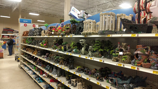 Pet Supply Store «PetSmart», reviews and photos, 2818 S Louise Ave, Sioux Falls, SD 57106, USA