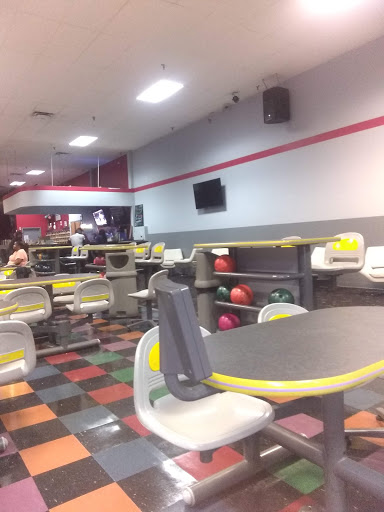 Bowling Alley «Metro Fun Center», reviews and photos, 1959 Metropolitan Pkwy SW, Atlanta, GA 30315, USA