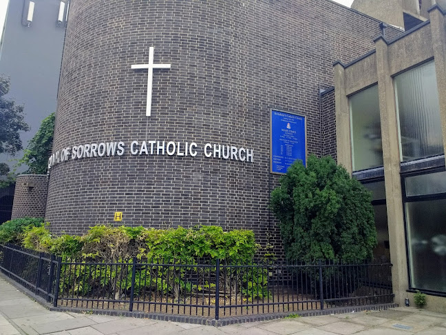 Reviews of St Gabriel of Our Lady of Sorrows Roman Catholic Church in London - Church