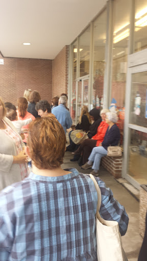 Thrift Store «New Life Thrift Store», reviews and photos, 7007 S 36th St, Bellevue, NE 68147, USA