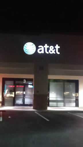 Cell Phone Store «AT&T», reviews and photos, 2805 Agua Fria Fwy #3, Phoenix, AZ 85027, USA