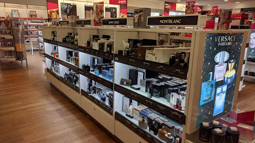 Hair Salon «Ulta Beauty», reviews and photos, 362 W Army Trail Rd, Bloomingdale, IL 60108, USA