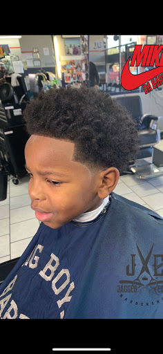 Barber Shop «Big Boys Barber Shop», reviews and photos, 930 W Sublett Rd # 141, Arlington, TX 76017, USA