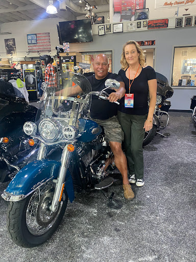 Harley-Davidson Dealer «Harley-Davidson of Sacramento», reviews and photos, 1000 Arden Way, Sacramento, CA 95815, USA