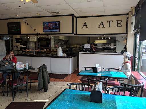 Shopping Mall «Orange Promenade Shopping Ctr», reviews and photos, 80 Boston Post Rd, Orange, CT 06477, USA