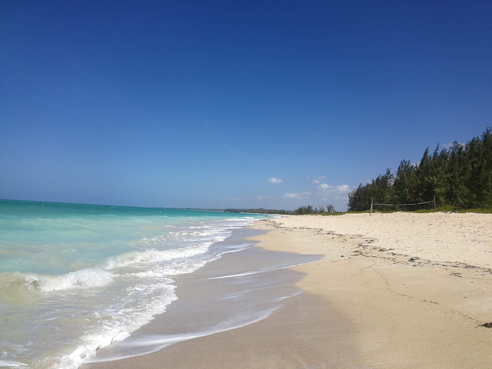 Fotografija Baia Azul Beach z svetel pesek površino