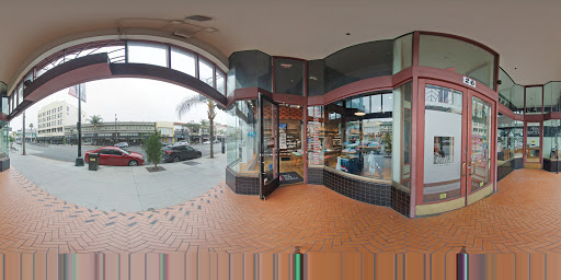 Shoe Store «Vans», reviews and photos, 28 E Colorado Blvd, Pasadena, CA 91105, USA