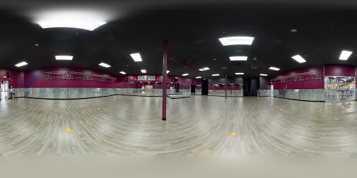 Health Club «Crunch - Stockton», reviews and photos, 1155 E March Ln, Stockton, CA 95210, USA