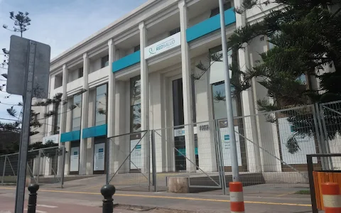 Centro Médico y Dental RedSalud Eleuterio Ramírez image