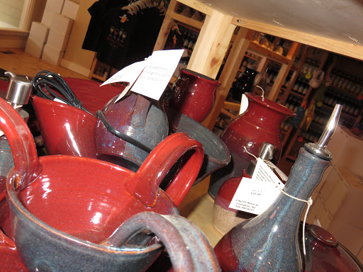 Wine Bar «Coastal Wine Boutique and Tasting Room», reviews and photos, 10880 Ocean Hwy #12a, Pawleys Island, SC 29585, USA