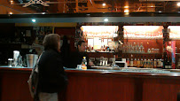 Atmosphère du Hôtel restaurant Le Grand Café de Paris et l’hôtel central Amélie les Bains à Amélie-les-Bains-Palalda - n°3