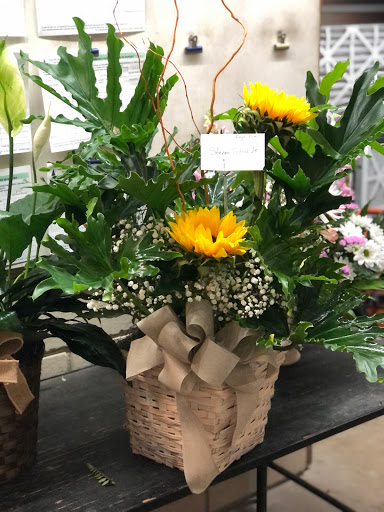 Funeral Home «Forest Park Lawndale Funeral Home», reviews and photos, 6900 Lawndale St, Houston, TX 77023, USA