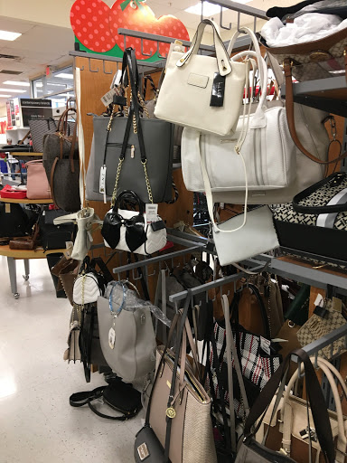 Department Store «T.J. Maxx», reviews and photos, 3445 Princeton Rd, Hamilton, OH 45011, USA
