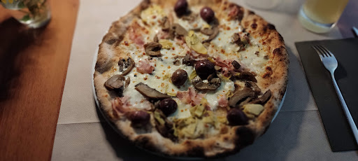 Ristorante Pizzeria Corte del Sole in Costeggiola, Provincia di Verona